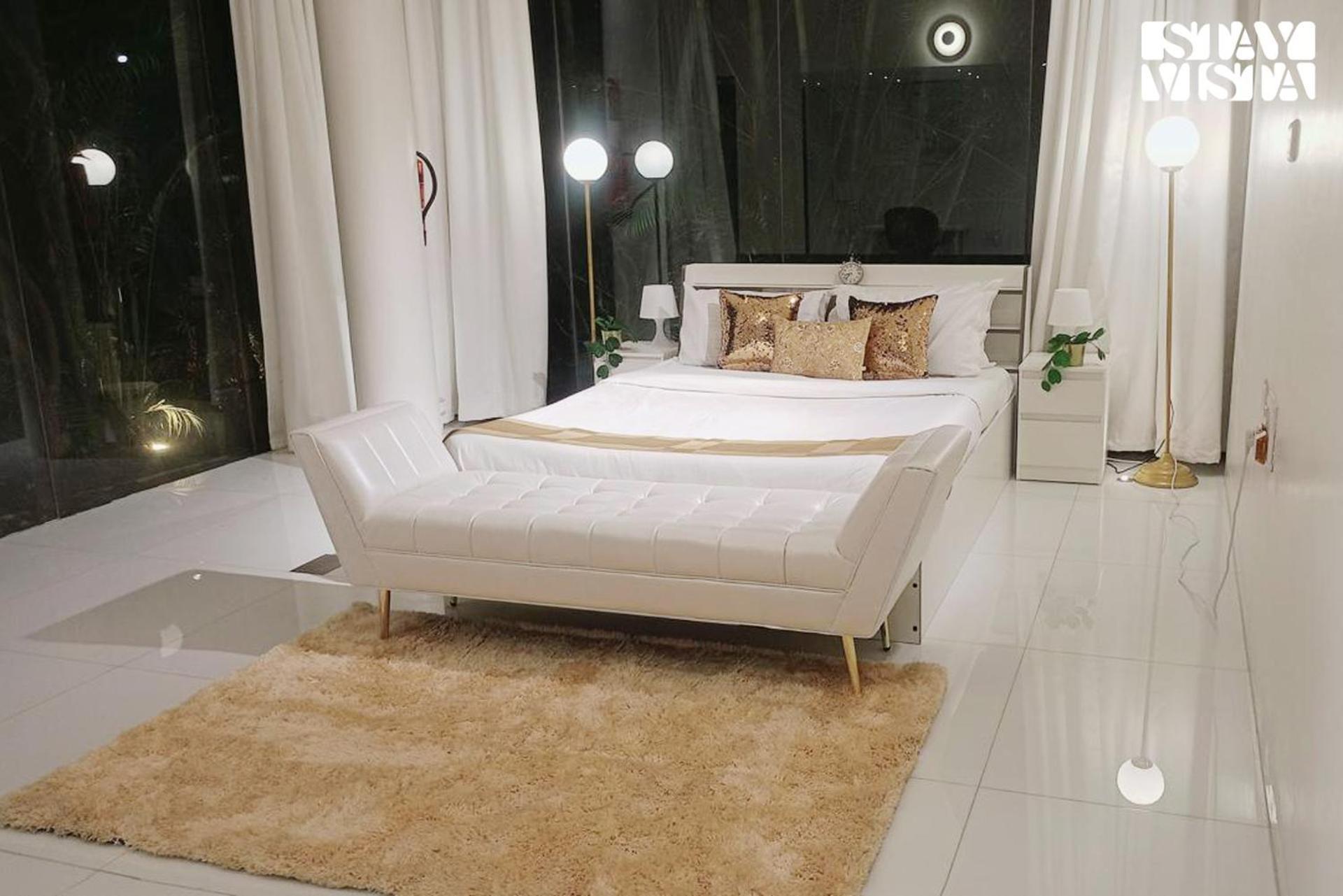 The Crystal Hall India'S Only All Glass Villa Bangalore Esterno foto